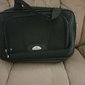 Black carry-on tote